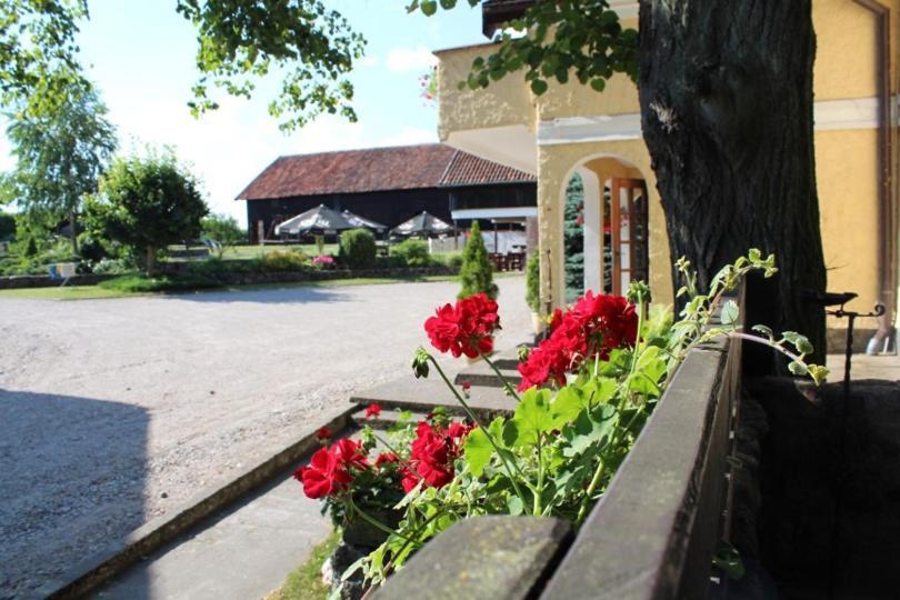 Folwark Tumiany Pokoje & Restauracja Exteriér fotografie