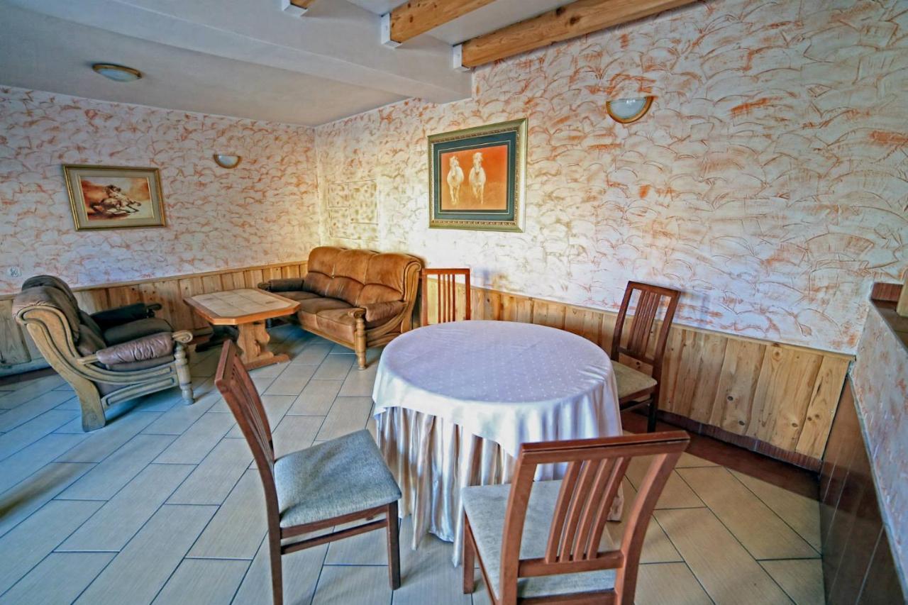 Folwark Tumiany Pokoje & Restauracja Exteriér fotografie