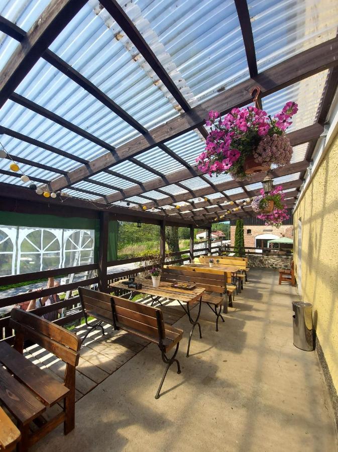 Folwark Tumiany Pokoje & Restauracja Exteriér fotografie